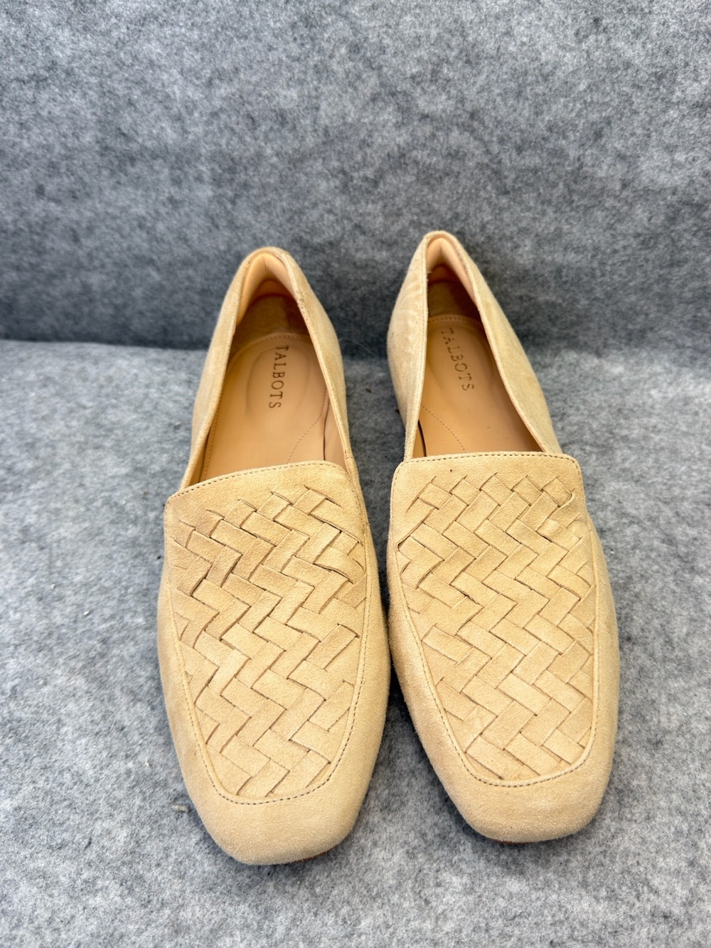 Beautiful Talbots Stella Woven Loafers! Size 10.5 M (Light Toffee)